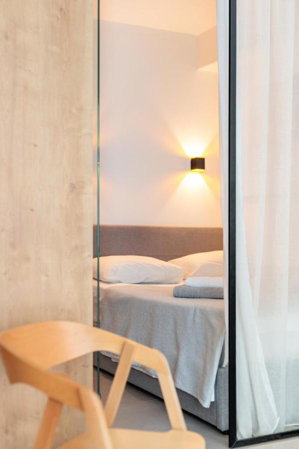 Skg Urban Boutique Apartment Tesalonika Bagian luar foto