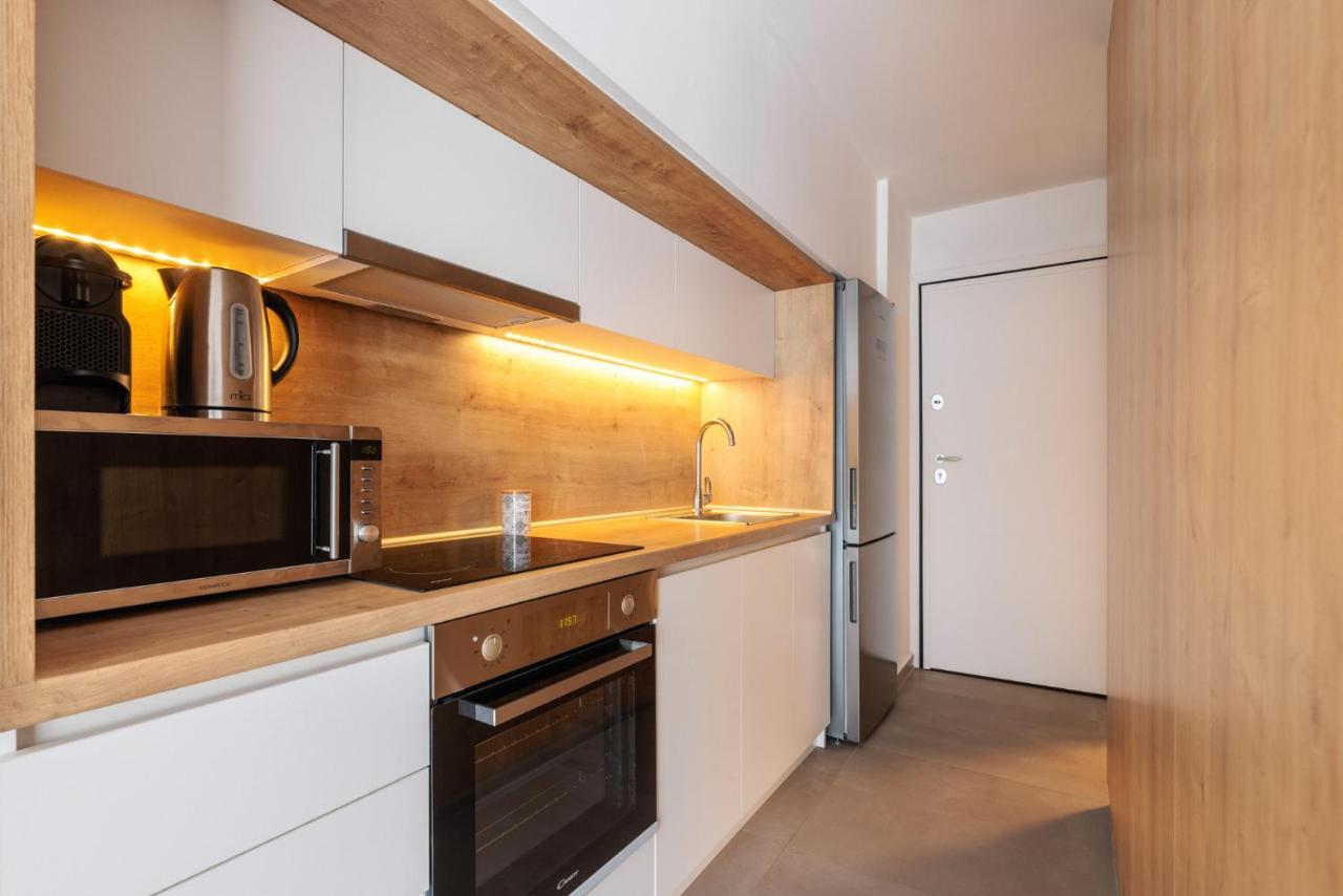 Skg Urban Boutique Apartment Tesalonika Bagian luar foto