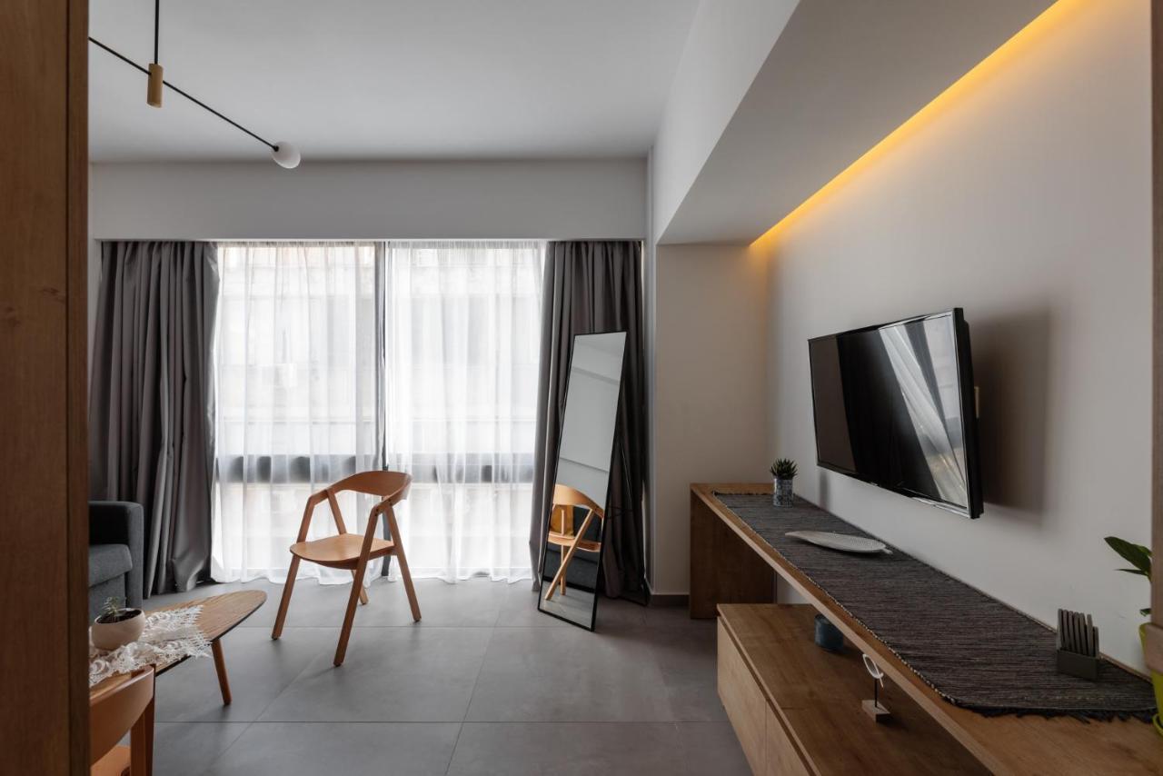 Skg Urban Boutique Apartment Tesalonika Bagian luar foto